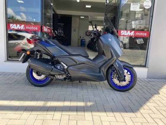 YAMAHA XMAX 250 CONNECTED ABS 